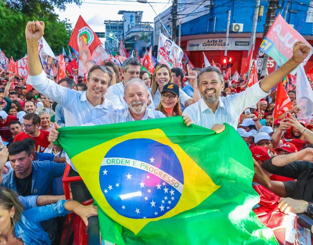 Elecciones en Brasil en un reñido ballotage Lula se impuso a