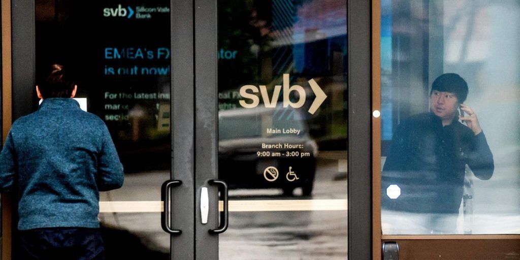 La Empresa Madre De Silicon Valley Bank Svb Financial Se Declar En