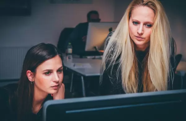 Mujeres en tecnología: siete acciones para mejorar la inclusión
