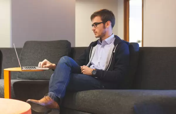 Trabajar para la competencia