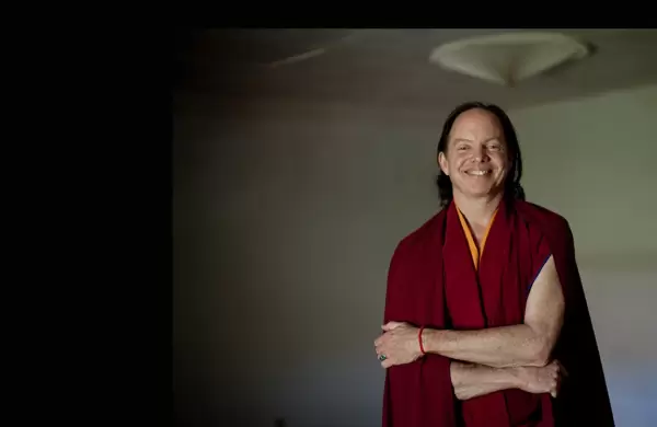 Un maestro budista y millonario llega a la Argentina