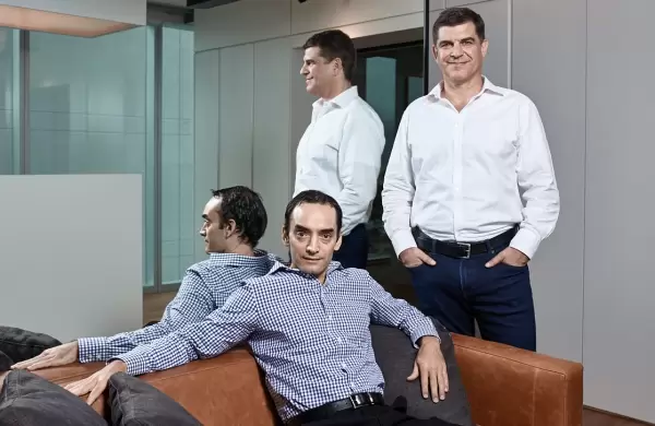 Quiénes son los Kaszek y por qué apuestan en puro riesgo argentino