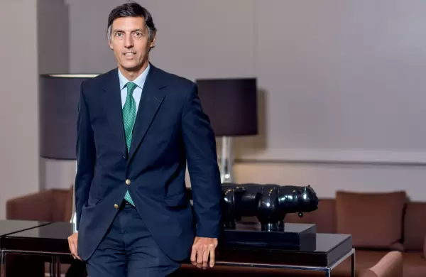 Con la atencin en las elecciones