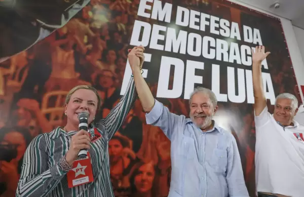 Con condena y todo, Lula sigue siendo el favorito
