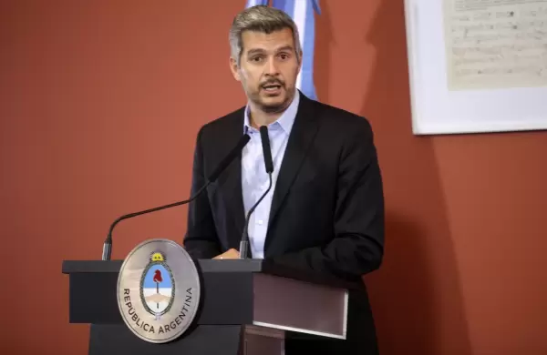 “Las paritarias son libres”