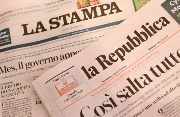 La familia Agnelli, dueña de FIAT, compra dos diarios emblemáticos