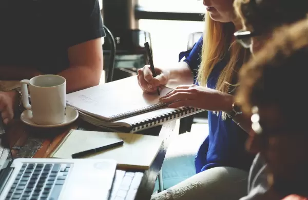 ¿Qué piensan los empresarios de la nueva generación de jóvenes profesionales?