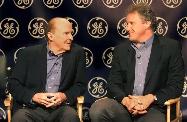 Por qué los ex CEO de GE deberían devolver los US$ 600 millones que cobraron en indemnizaciones