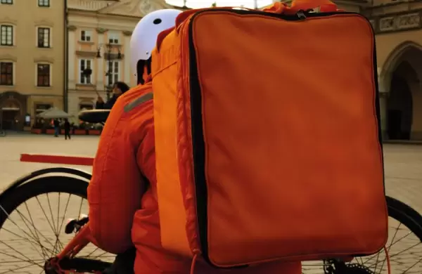 El Gobierno nacional regulará las aplicaciones de delivery