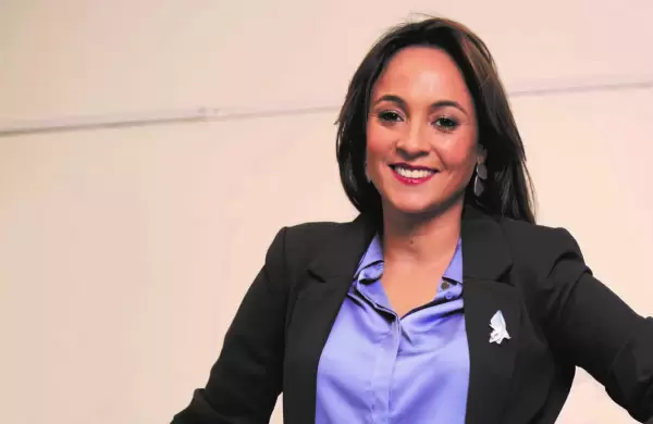 Le cumplió el sueño a su madre enferma y hoy exporta limones a más de 20 países