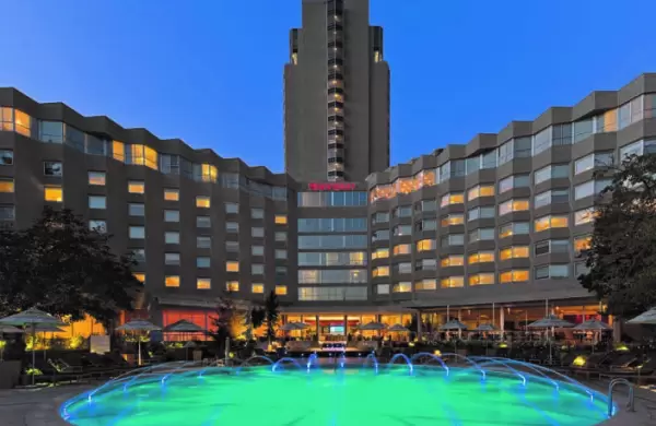 La gran apuesta a las convenciones