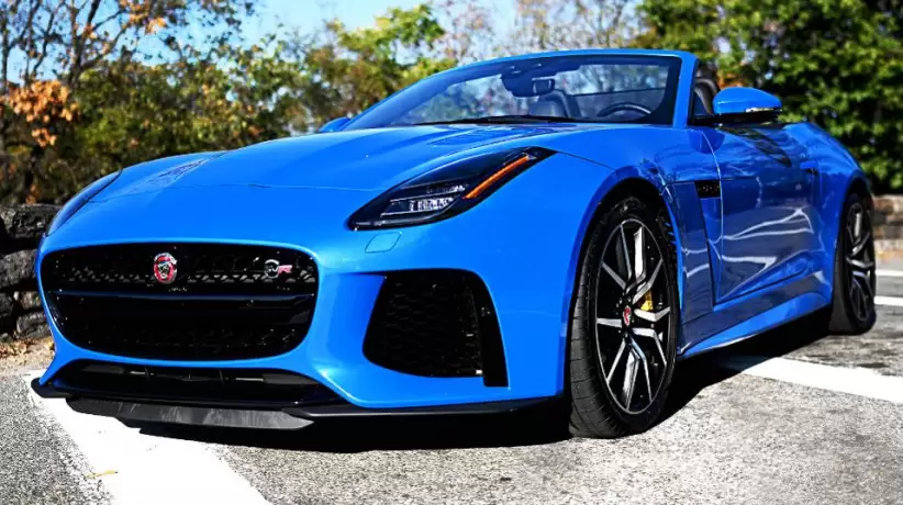 jaguar-f-type-svr-los-detalles-de-la-fiera-automotriz-que-busca-sorprender-los-m