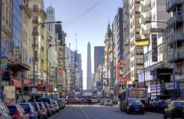 Una batalla frontal contra el subdesarrollo