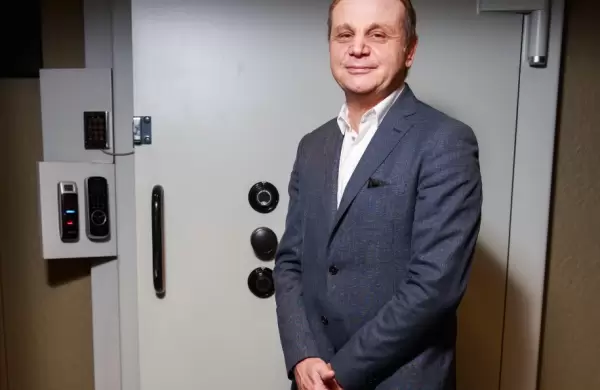 Confidencialidad y flexibilidad, la fórmula de las cajas de seguridad de Hausler