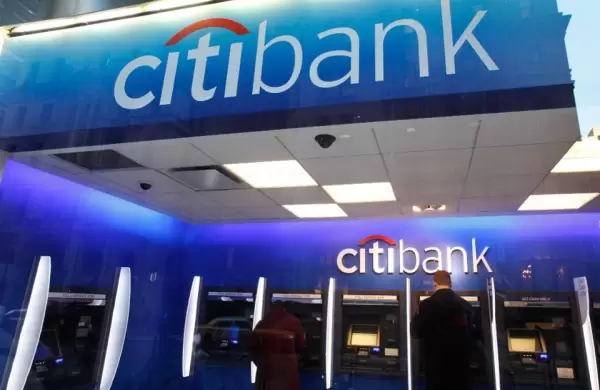 Citigroup admite pagarles 29% menos a mujeres que a hombres