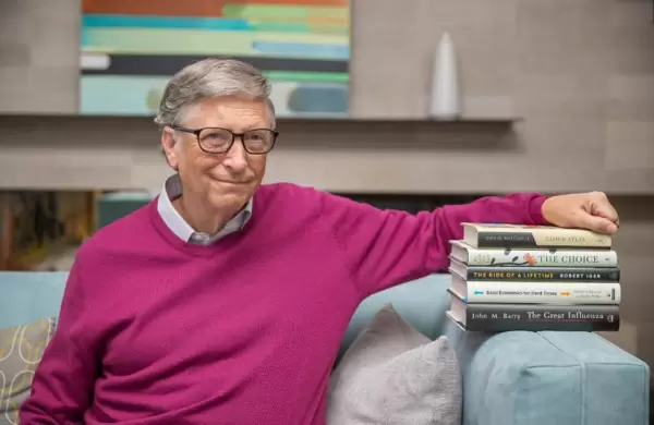 Bill Gates desafi el pronstico de la OMS sobre la vacuna y dio un panorama alentador