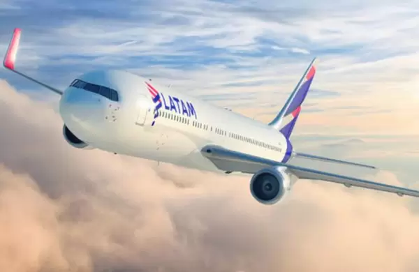 En marzo, las aerolíneas lationamericanas transportaron la mitad de pasajeros y abril será peor