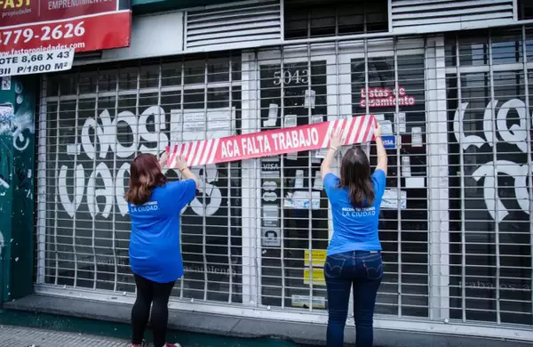 Las ventas minoristas se derrumban un 28,5%