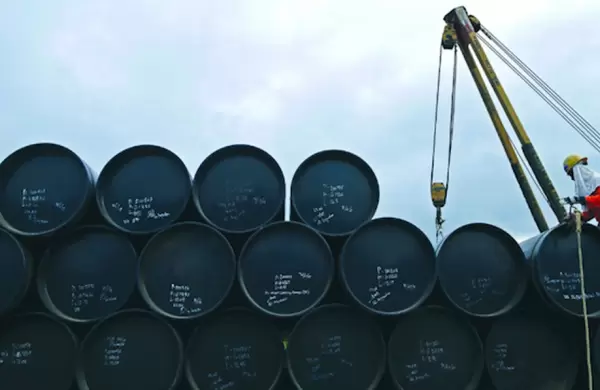 Sobreoferta y barcos llenos: las petroleras no tienen cómo almacenar el crudo