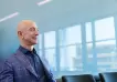 Así se hizo rico Jeff Bezos como "un simple director" Ejecutivo de Amazon