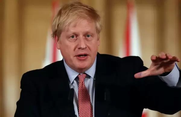 Boris Johnson permanece en terapia pero sin signos de neumonía mientras el canciller Raab asume el gobierno