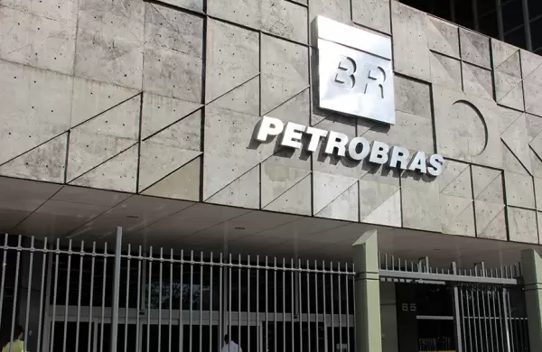 Petrobras reduce su producción frente a “la peor crisis de la industria petrolera en 100 años”