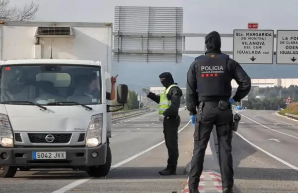 Tras el primer día de confinamiento total, España redujo el ritmo de contagio del coronavirus
