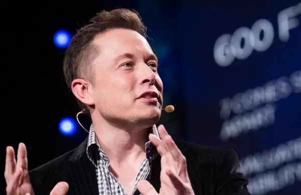 Para Elon Musk, las universidades sirven “básicamente para divertirse”