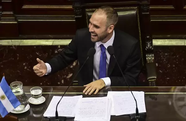 The Economist acuerda con el FMI en que la deuda argentina es “insostenible” y prevé una fuerte quita