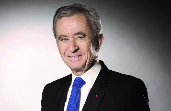 El hombre de los US$ 100.000 millones: cómo hizo Bernard Arnault para unir la tercera fortuna más grande del mundo