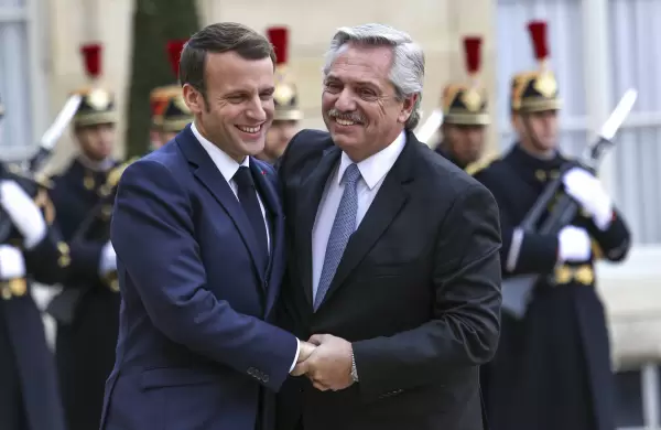 Macron respalda a Alberto Fernández: “Francia se movilizará con el FMI para ayudar a Argentina”