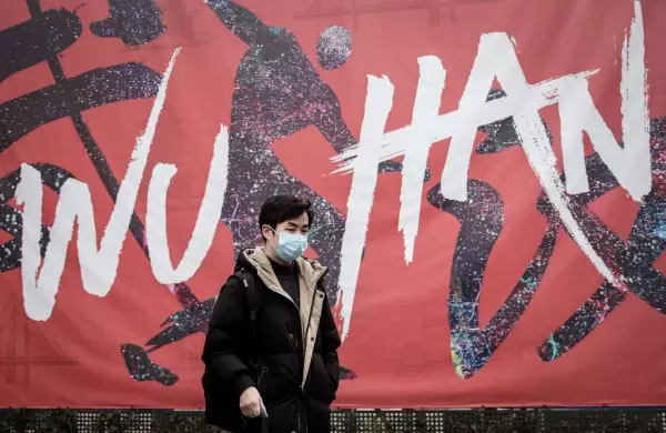 China paraliza 10 ciudades y centros turísticos por el coronavirus