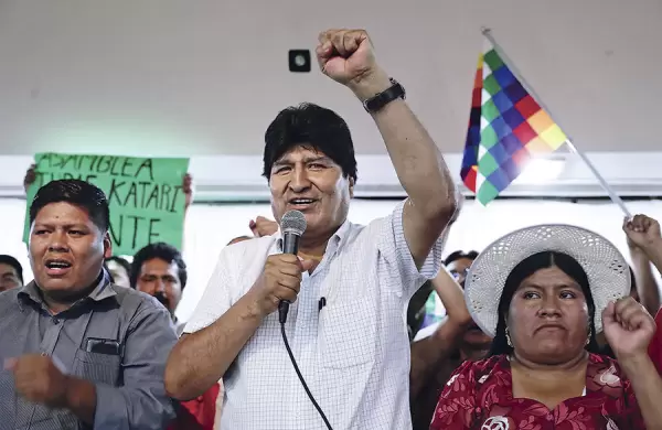 Evo Morales presentó a sus candidatos para las elecciones de mayo en Bolivia