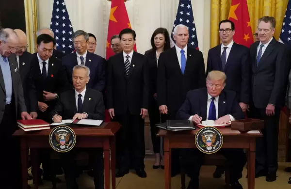 Estados Unidos y China firmaron la “fase uno” del acuerdo comercial: ¿llegará la paz?