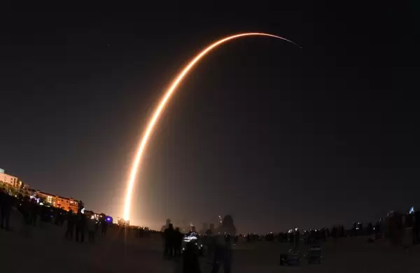 Los 42.000 satélites de Elon Musk que podrían salvar al mundo