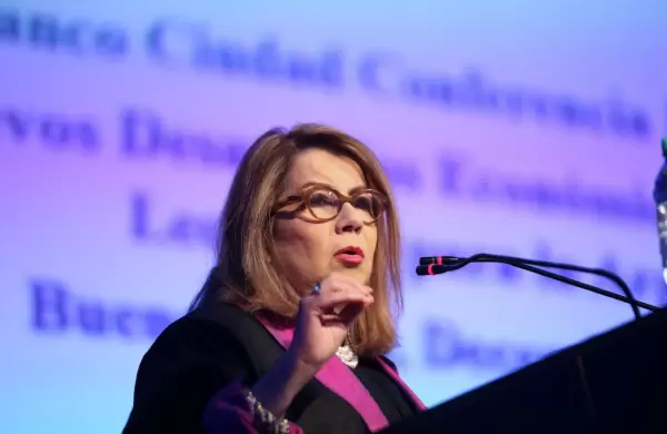 Una de las firmantes de la carta en apoyo a Guzmán asumió como vicepresidenta del Banco Mundial