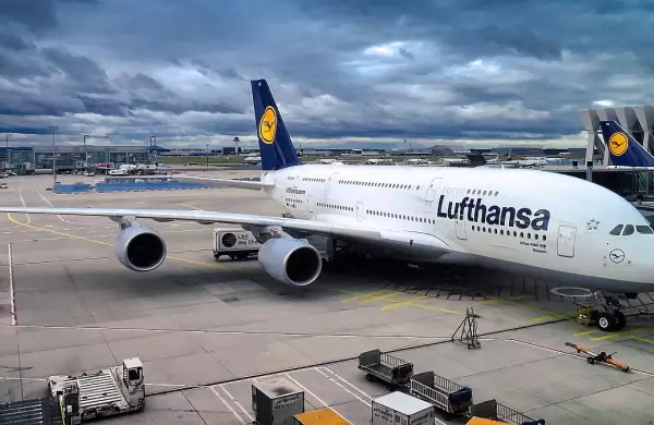 El Estado alemán se quedaría con el 25% de Lufthansa por el salvataje de 9.000 millones de euros