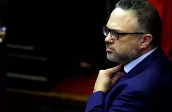 Kulfas aseguró que “nueve de cada diez hogares argentinos reciben algún tipo de ingreso del Estado”