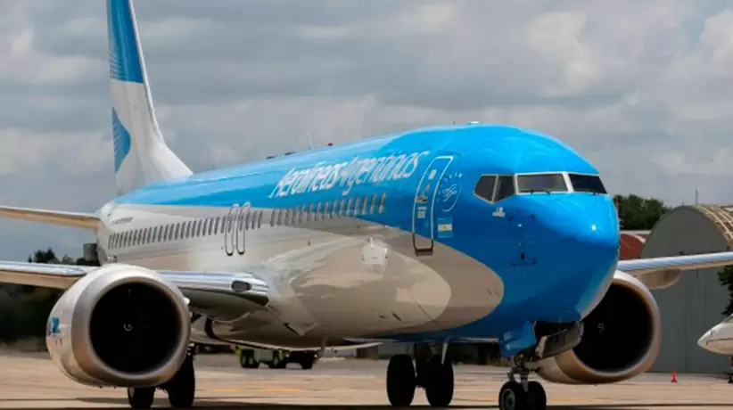 parados-aerolineas-argentinas-tiene-cinco-boeing-737-max-sus-hangares-no-esta-pr