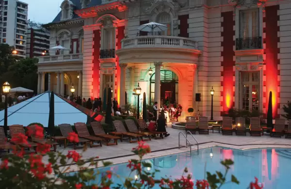 Cómo se preparan los mejores hoteles del mundo para reabrir tras la pandemia