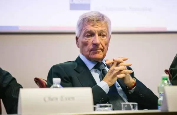 De las motos al Coronavirus: el cambio de vida del multimillonario italiano que gan con la pandemia