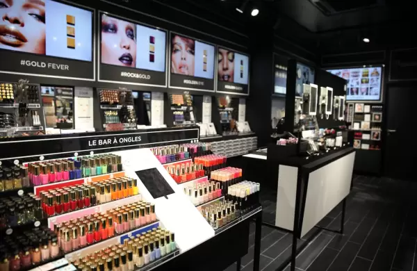 La mayor compañía de cosmética del mundo elimina la palabra "blanqueamiento" de sus productos