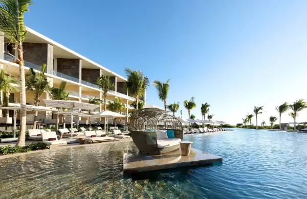 Palladium reabre sus hoteles: el turismo post COVID-19 en las mejores playas del mundo