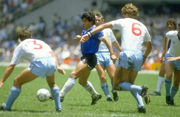 Lo que Maradona, Messi y el fútbol pueden enseñarnos de la pandemia