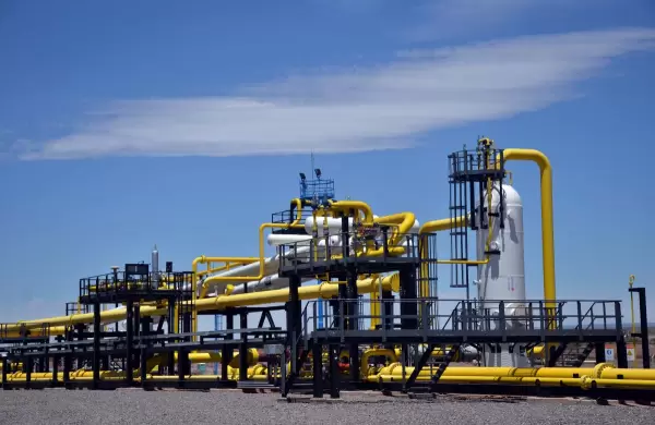 Argentina importó Gas Natural Licuado al menor precio en 12 años