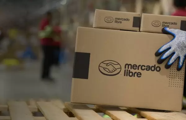 El descargo de Mercado Libre tras “el bloqueo ilegal del sindicato de Camioneros” en varios de sus centros de distribución