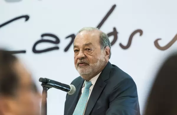 Claro va por más: el gigante de Carlos Slim se quedaría con el negocio móvil de Oi en Brasil