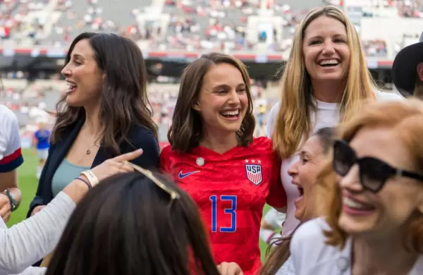 Natalie Portman, Serena Williams y otras celebrities crean un equipo para la Liga Nacional de Fútbol Femenino