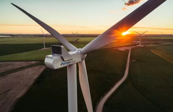 Por las restricciones cambiarias, Pampa Energa pospone el pago de US$ 18 millones de sus Obligaciones Negociables