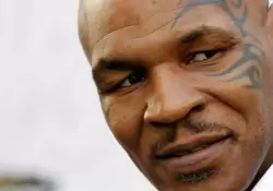 Mike Tyson va a imprimir (s, imprimir) bebidas a base de marihuana